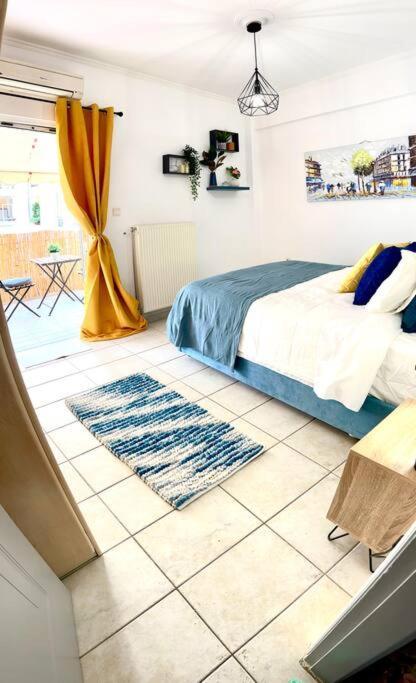 Modern Condo With Garage Near The Square And Beach Egio Exterior foto